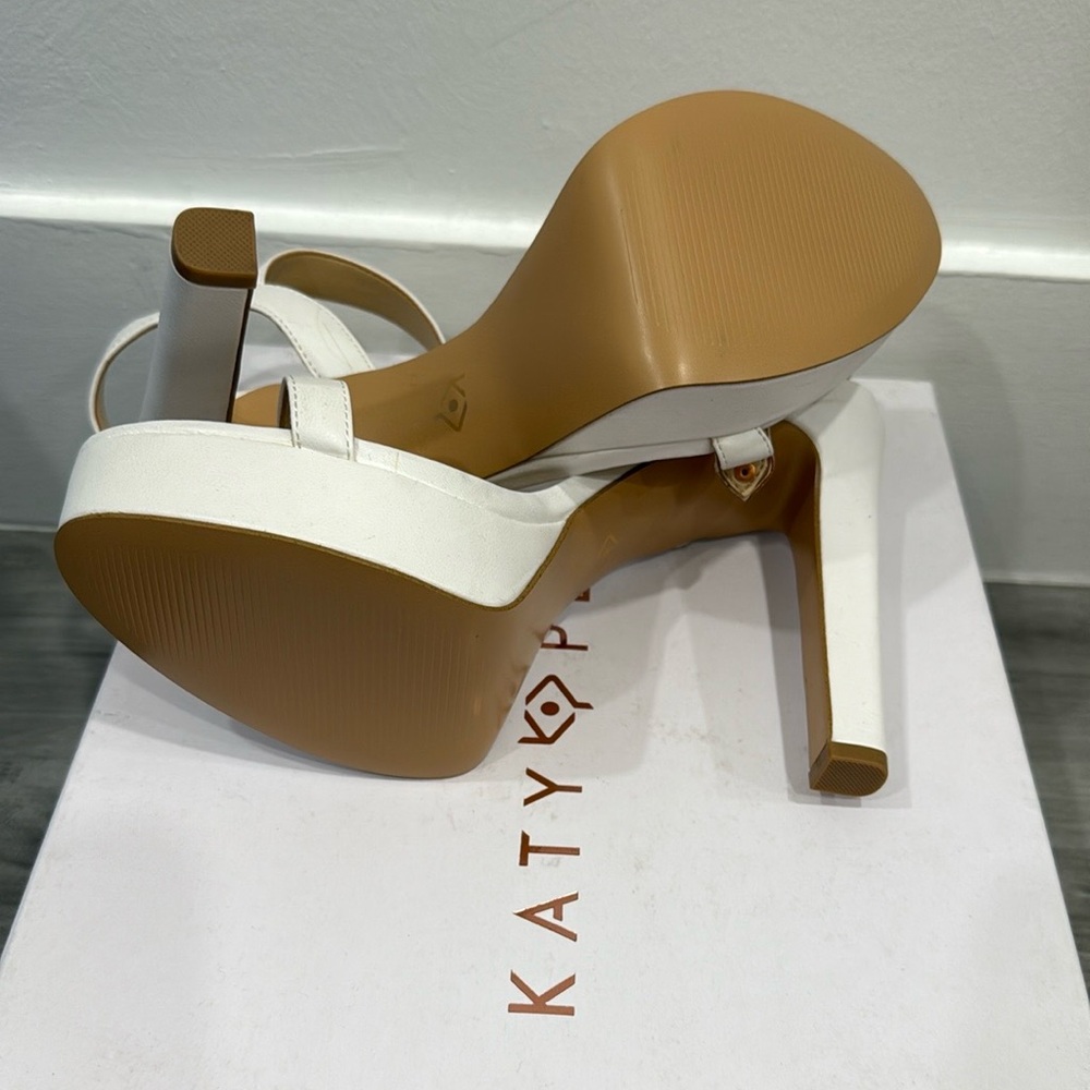 NIB Katy Perry The Noelle Metallic Shine - Picture 6 of 6